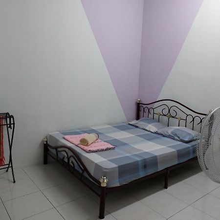 Pelangi Homestay Bota Εξωτερικό φωτογραφία